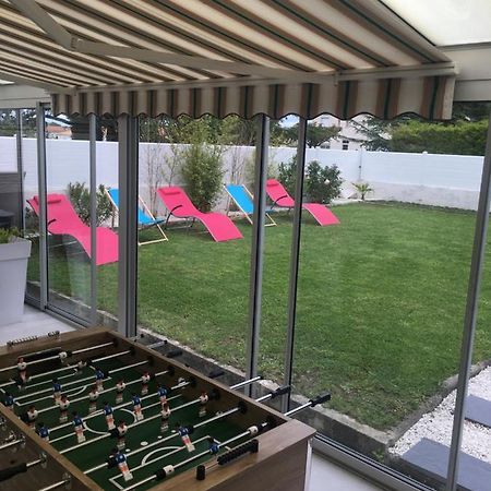 Maison Avec Jacuzzi Villa Сент Екстериор снимка