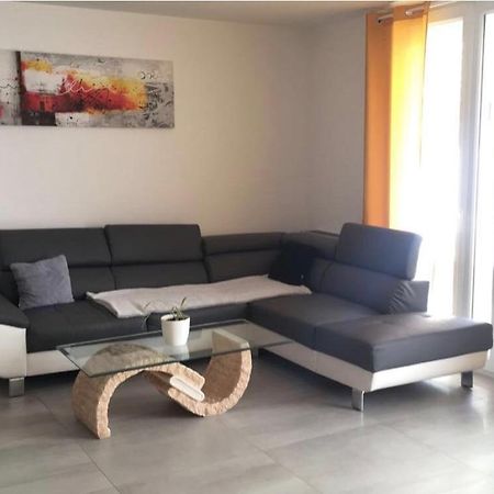 Maison Avec Jacuzzi Villa Сент Екстериор снимка