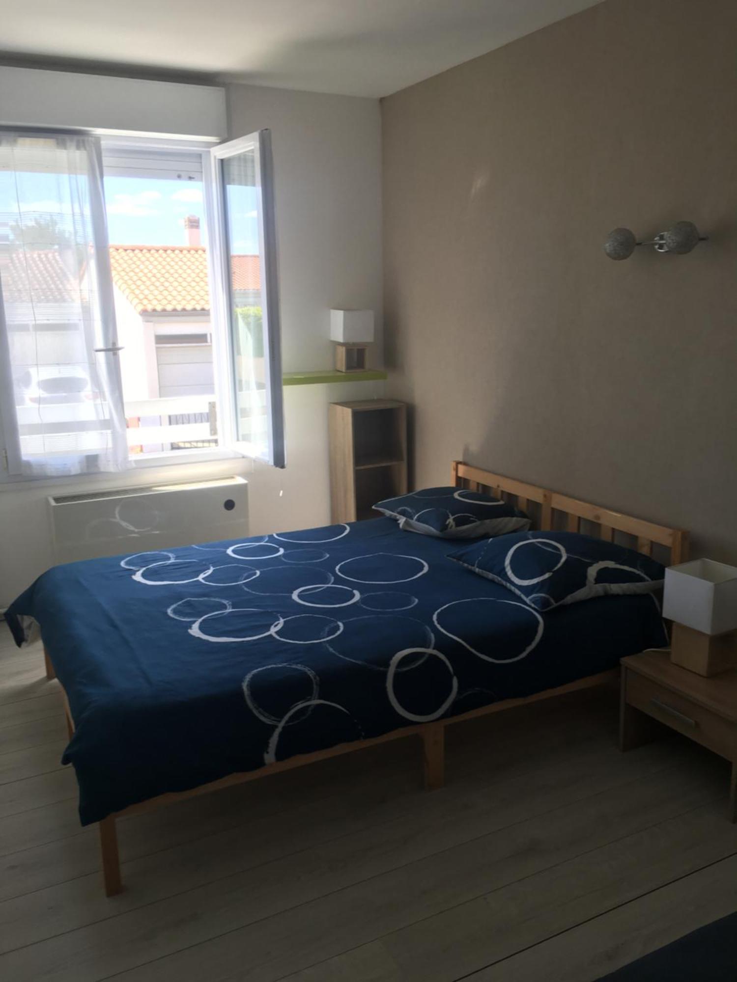 Maison Avec Jacuzzi Villa Сент Екстериор снимка